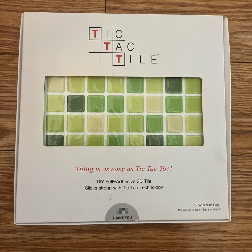 Tic Tac Tile DIY Self-Adhesive 3D Tile in Square Lime Green 🧩